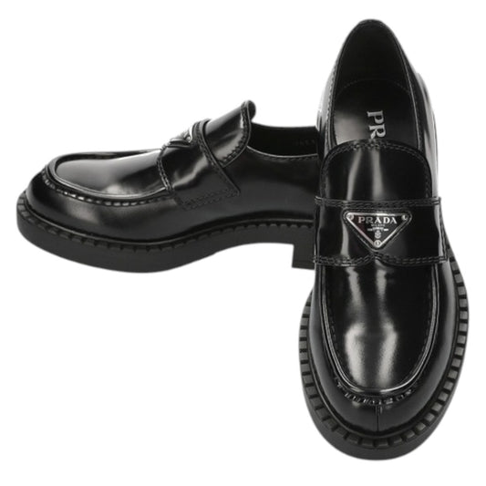 프라다 초콜릿 브러쉬드 가죽 로퍼 블랙 ⚡국내배송📦